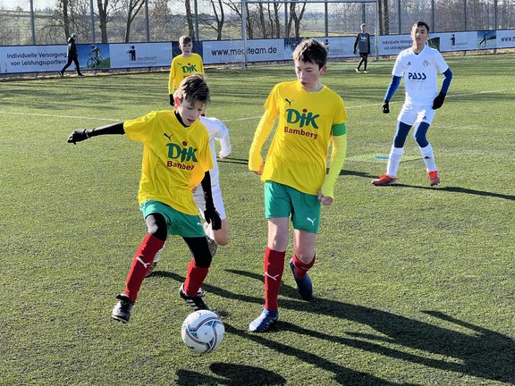 U13-SVA01.JPEG  
