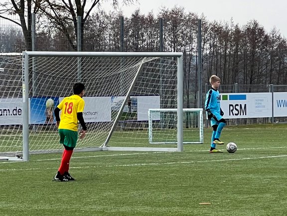 U13-WB1.jpg  